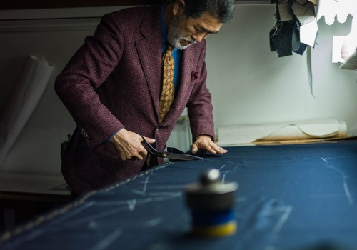 Tailor Hoi An 2026: Maya Tailor Fabric Collections for Custom Suits & Dresses